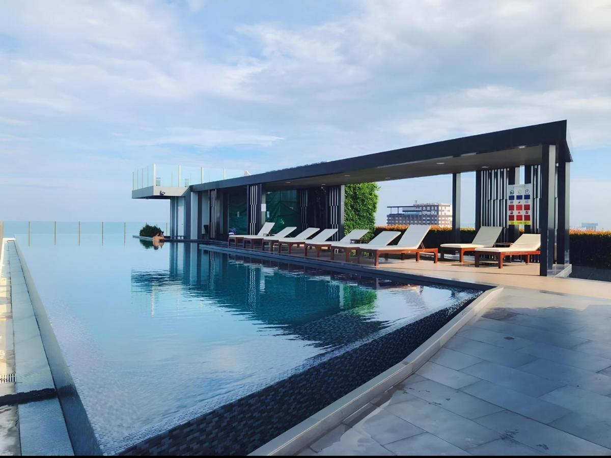 Amazing Infinity Pool Condo Next To The Beach Pattaya Exterior photo